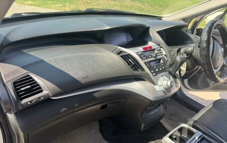 Honda Odyssey IV, 2011 год, 680 000 рублей, 18 фотография