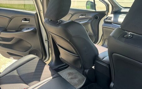 Honda Odyssey IV, 2011 год, 680 000 рублей, 19 фотография