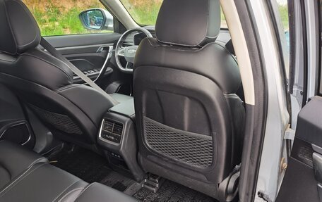 Geely Atlas, 2022 год, 2 100 000 рублей, 9 фотография