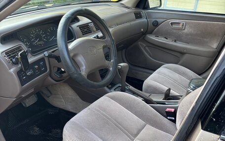 Toyota Camry, 1997 год, 370 000 рублей, 10 фотография