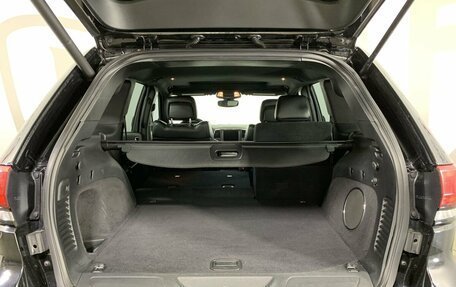 Jeep Grand Cherokee, 2018 год, 3 200 000 рублей, 19 фотография