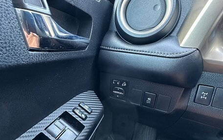 Toyota RAV4, 2014 год, 1 930 000 рублей, 4 фотография