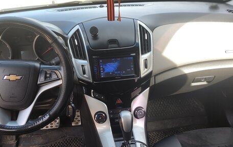 Chevrolet Cruze II, 2013 год, 990 000 рублей, 11 фотография