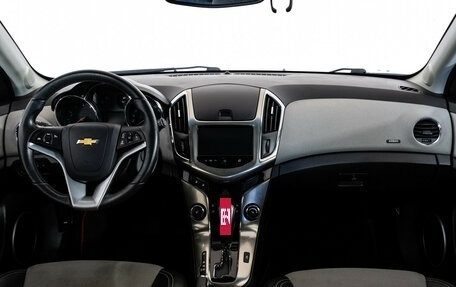 Chevrolet Cruze II, 2014 год, 825 000 рублей, 10 фотография