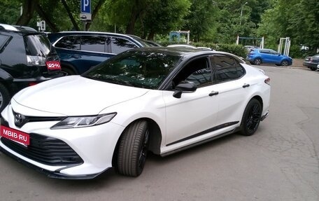Toyota Camry, 2019 год, 2 700 000 рублей, 1 фотография
