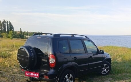 Chevrolet Niva I рестайлинг, 2010 год, 529 999 рублей, 3 фотография