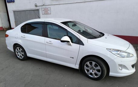 Peugeot 408 I рестайлинг, 2014 год, 790 000 рублей, 4 фотография
