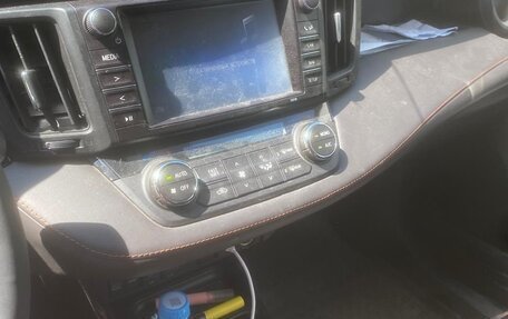 Toyota RAV4, 2017 год, 3 500 000 рублей, 9 фотография