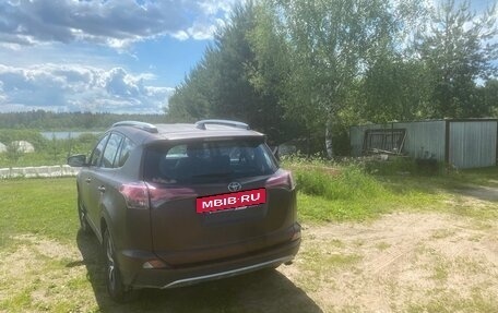 Toyota RAV4, 2017 год, 3 500 000 рублей, 5 фотография
