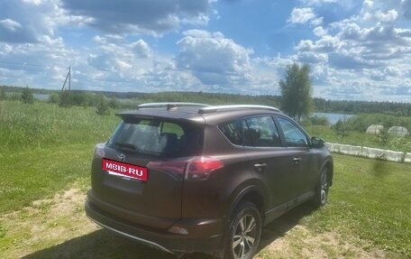 Toyota RAV4, 2017 год, 3 500 000 рублей, 7 фотография