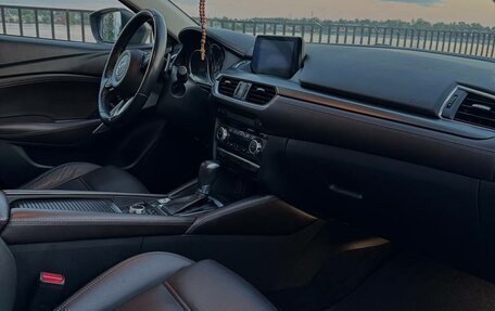 Mazda 6, 2017 год, 2 400 000 рублей, 12 фотография