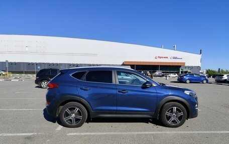 Hyundai Tucson III, 2018 год, 2 100 000 рублей, 2 фотография