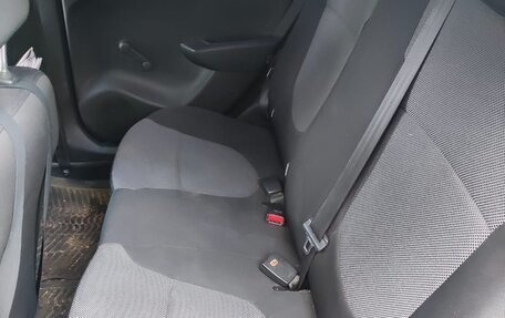 Hyundai Solaris II рестайлинг, 2013 год, 750 000 рублей, 5 фотография