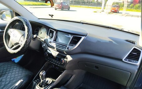 Hyundai Tucson III, 2018 год, 2 100 000 рублей, 6 фотография