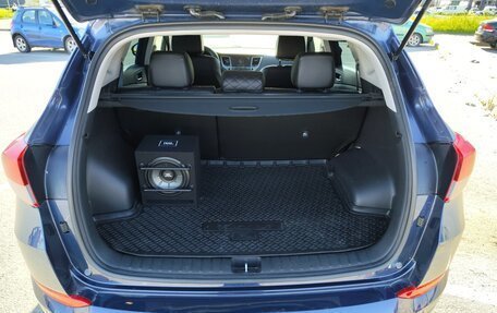 Hyundai Tucson III, 2018 год, 2 100 000 рублей, 12 фотография