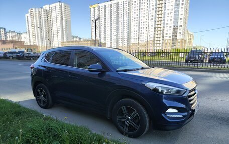Hyundai Tucson III, 2018 год, 2 100 000 рублей, 17 фотография