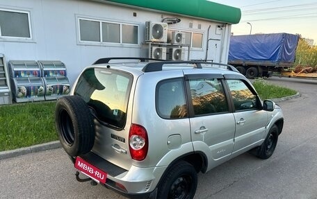 Chevrolet Niva I рестайлинг, 2012 год, 470 000 рублей, 4 фотография