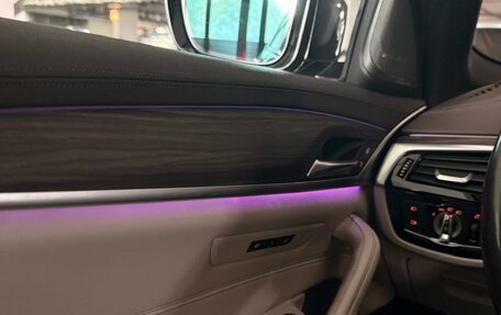 BMW 5 серия, 2019 год, 5 750 000 рублей, 22 фотография