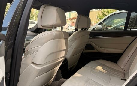 BMW 5 серия, 2019 год, 5 750 000 рублей, 20 фотография