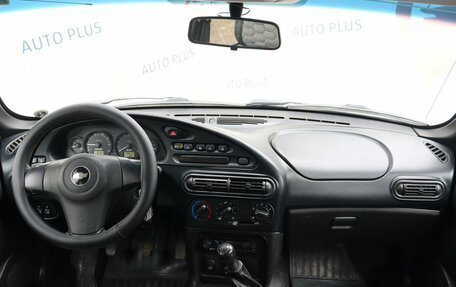 Chevrolet Niva I рестайлинг, 2017 год, 749 000 рублей, 8 фотография