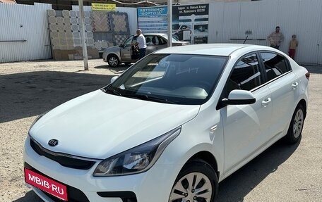 KIA Rio IV, 2018 год, 1 250 000 рублей, 1 фотография