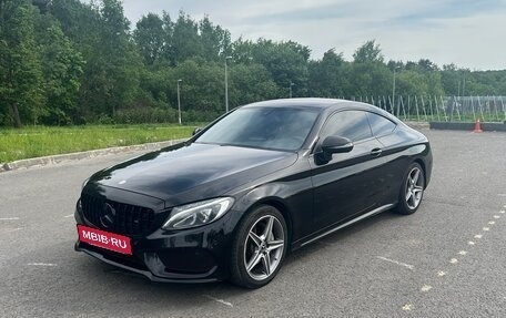 Mercedes-Benz C-Класс, 2017 год, 2 425 000 рублей, 2 фотография