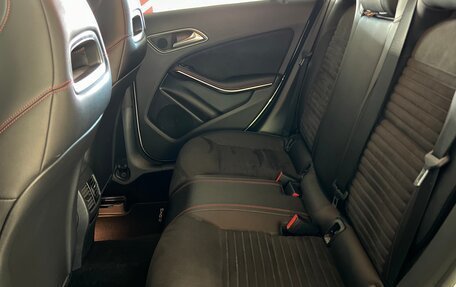 Mercedes-Benz CLA, 2015 год, 2 180 000 рублей, 10 фотография