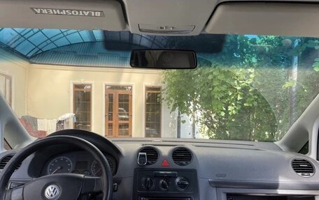 Volkswagen Caddy III рестайлинг, 2006 год, 650 000 рублей, 3 фотография