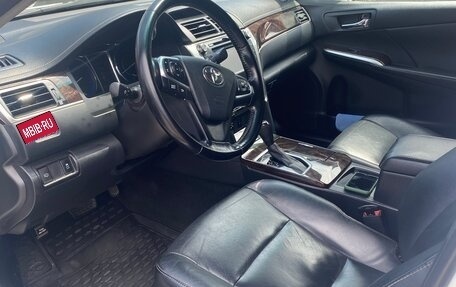 Toyota Camry, 2016 год, 2 390 000 рублей, 13 фотография