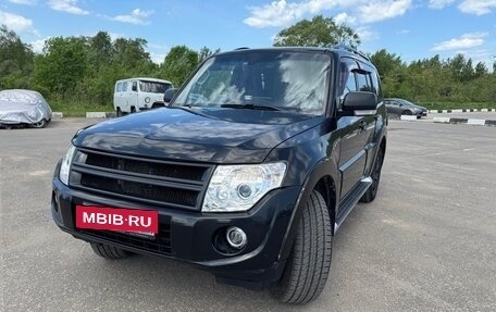 Mitsubishi Pajero IV, 2011 год, 1 750 000 рублей, 4 фотография