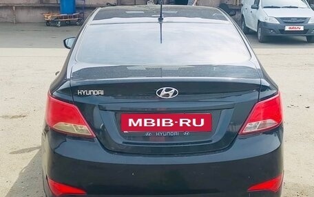 Hyundai Solaris II рестайлинг, 2015 год, 780 000 рублей, 6 фотография