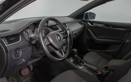 Skoda Octavia, 2017 год, 1 380 000 рублей, 10 фотография