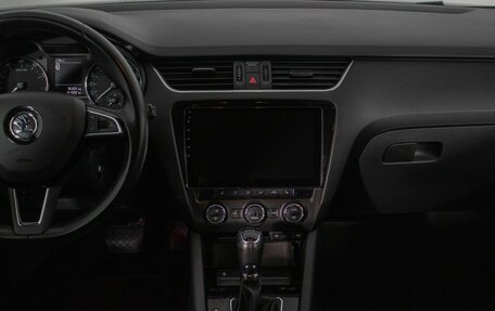Skoda Octavia, 2017 год, 1 380 000 рублей, 14 фотография
