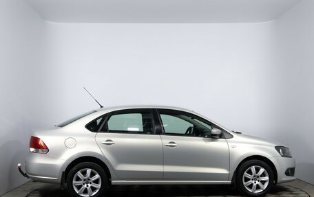 Volkswagen Polo VI (EU Market), 2012 год, 820 000 рублей, 4 фотография