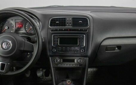 Volkswagen Polo VI (EU Market), 2012 год, 820 000 рублей, 14 фотография