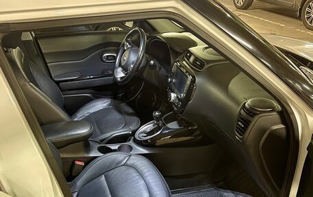KIA Soul II рестайлинг, 2019 год, 1 740 000 рублей, 8 фотография