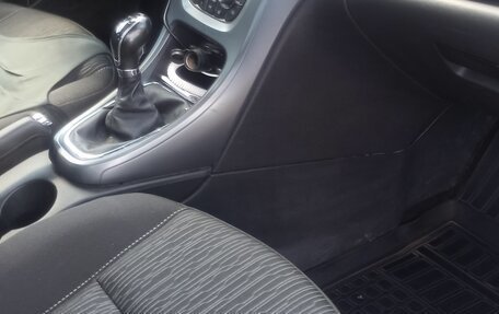 Opel Astra J, 2015 год, 750 000 рублей, 6 фотография