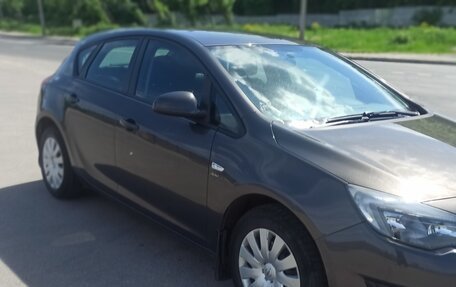 Opel Astra J, 2015 год, 750 000 рублей, 9 фотография