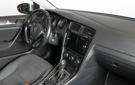 Volkswagen Golf VII, 2018 год, 2 078 000 рублей, 5 фотография