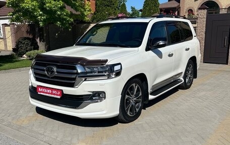 Toyota Land Cruiser 200, 2020 год, 9 700 000 рублей, 1 фотография