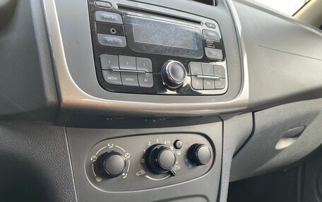 Renault Sandero II рестайлинг, 2014 год, 599 000 рублей, 9 фотография