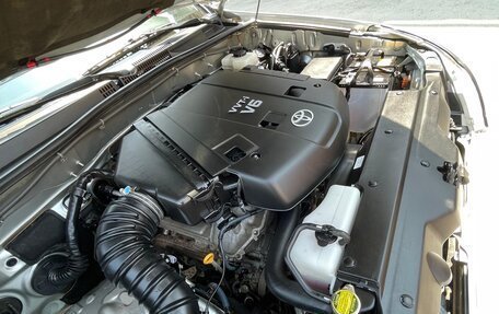 Toyota Land Cruiser Prado 120 рестайлинг, 2006 год, 2 500 000 рублей, 4 фотография