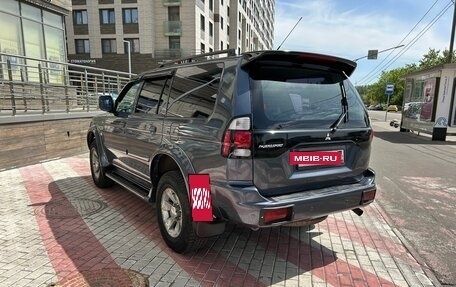 Mitsubishi Pajero Sport II рестайлинг, 2006 год, 930 000 рублей, 4 фотография