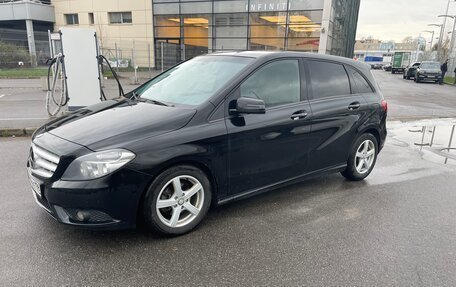 Mercedes-Benz B-Класс, 2013 год, 1 099 000 рублей, 2 фотография