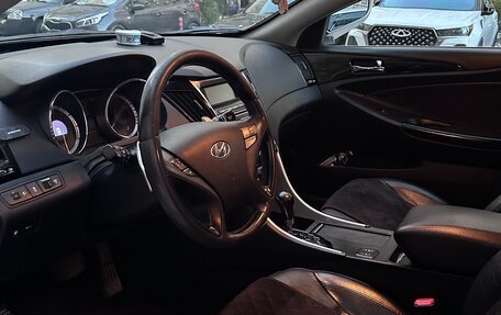 Hyundai Sonata VI, 2011 год, 1 490 000 рублей, 7 фотография