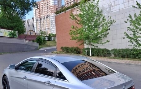 Hyundai Sonata VI, 2011 год, 1 490 000 рублей, 3 фотография