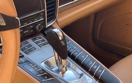 Porsche Panamera II рестайлинг, 2010 год, 3 300 000 рублей, 6 фотография