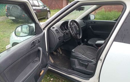 Skoda Yeti I рестайлинг, 2010 год, 690 000 рублей, 4 фотография