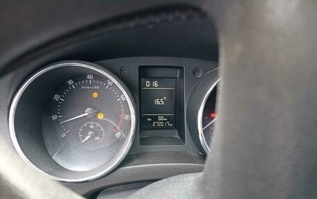 Skoda Yeti I рестайлинг, 2010 год, 690 000 рублей, 7 фотография