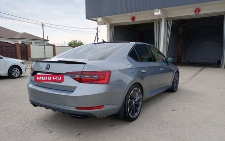 Skoda Superb III рестайлинг, 2016 год, 2 750 000 рублей, 6 фотография